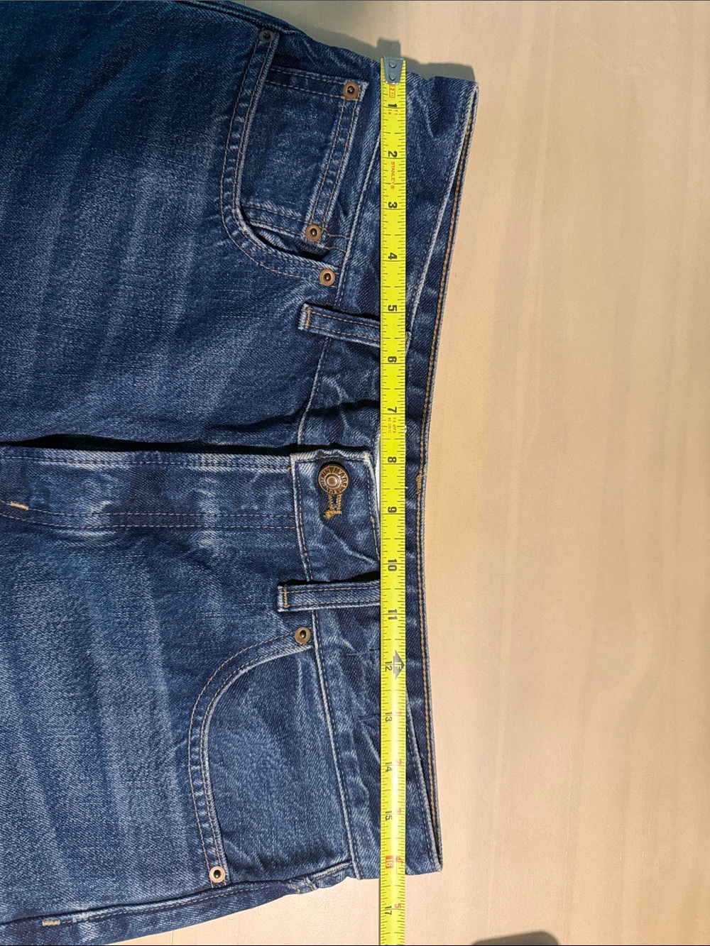 NEW Madewell Darted Barrel Jean Size 28R - Picture 6 of 6